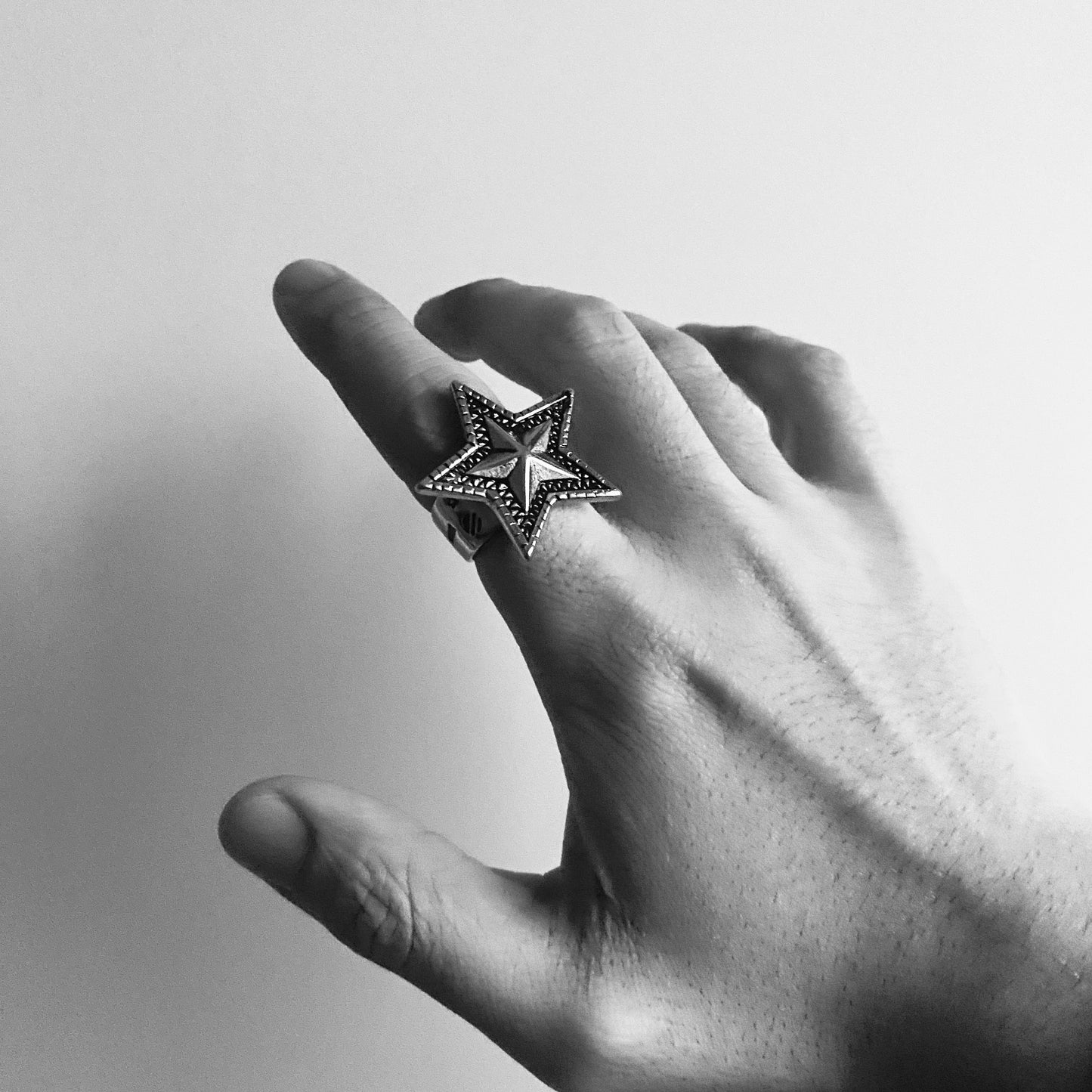 Star Disk Ring