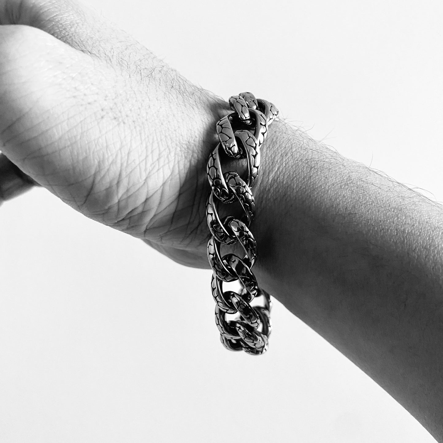 Scale Link Bracelet