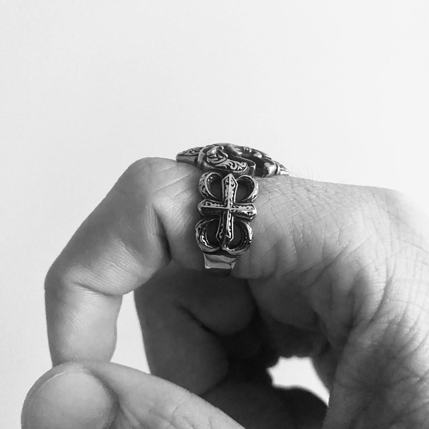Royal Fleur Ring