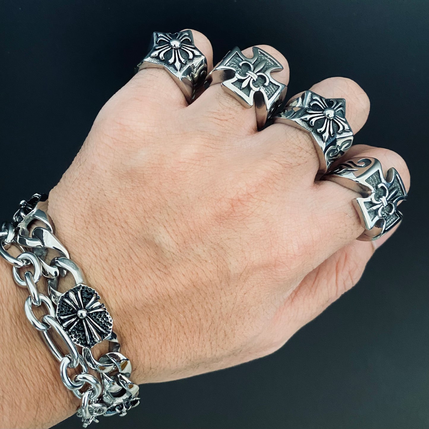 Cross Link Bracelet